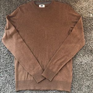 NWT. Old Navy men’s brown sweater. XS